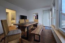 Apartment in Datteln - Alpha Apartments: Grand Space | 6 Beds & Parking